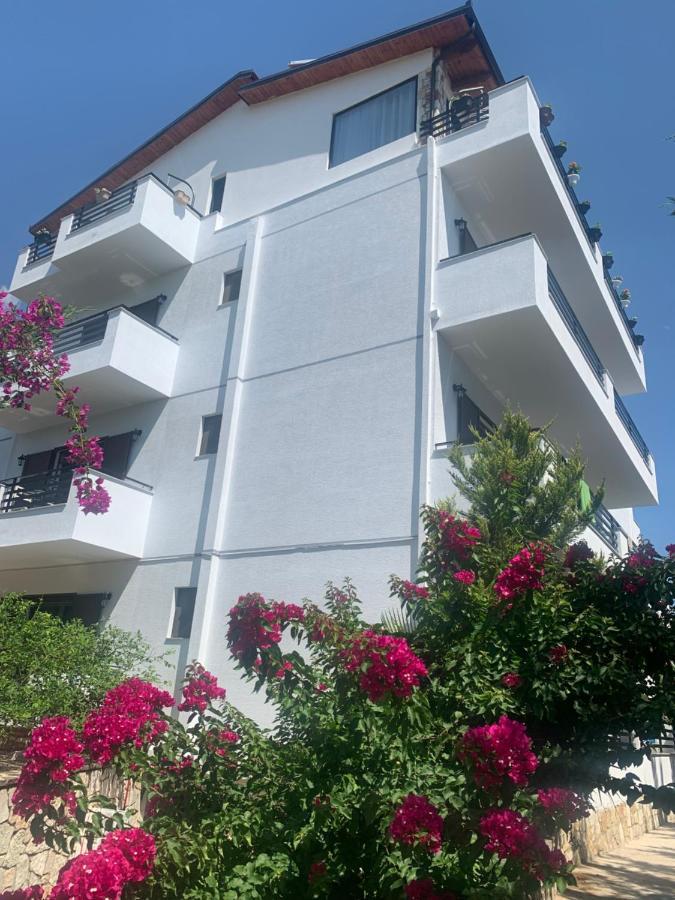 Hotel Natali Dhërmi 외부 사진