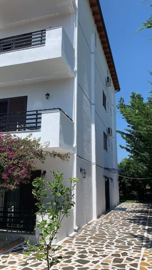 Hotel Natali Dhërmi 외부 사진