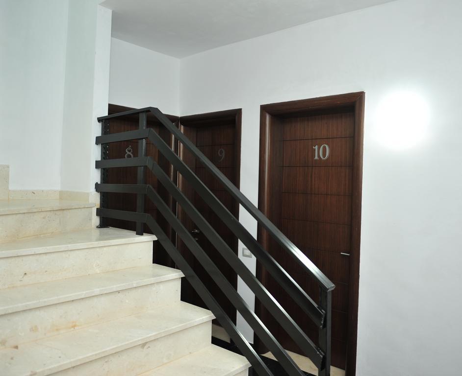 Hotel Natali Dhërmi 외부 사진
