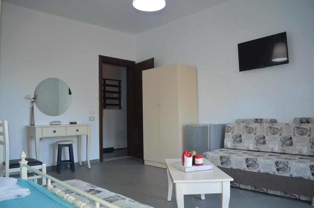 Hotel Natali Dhërmi 외부 사진